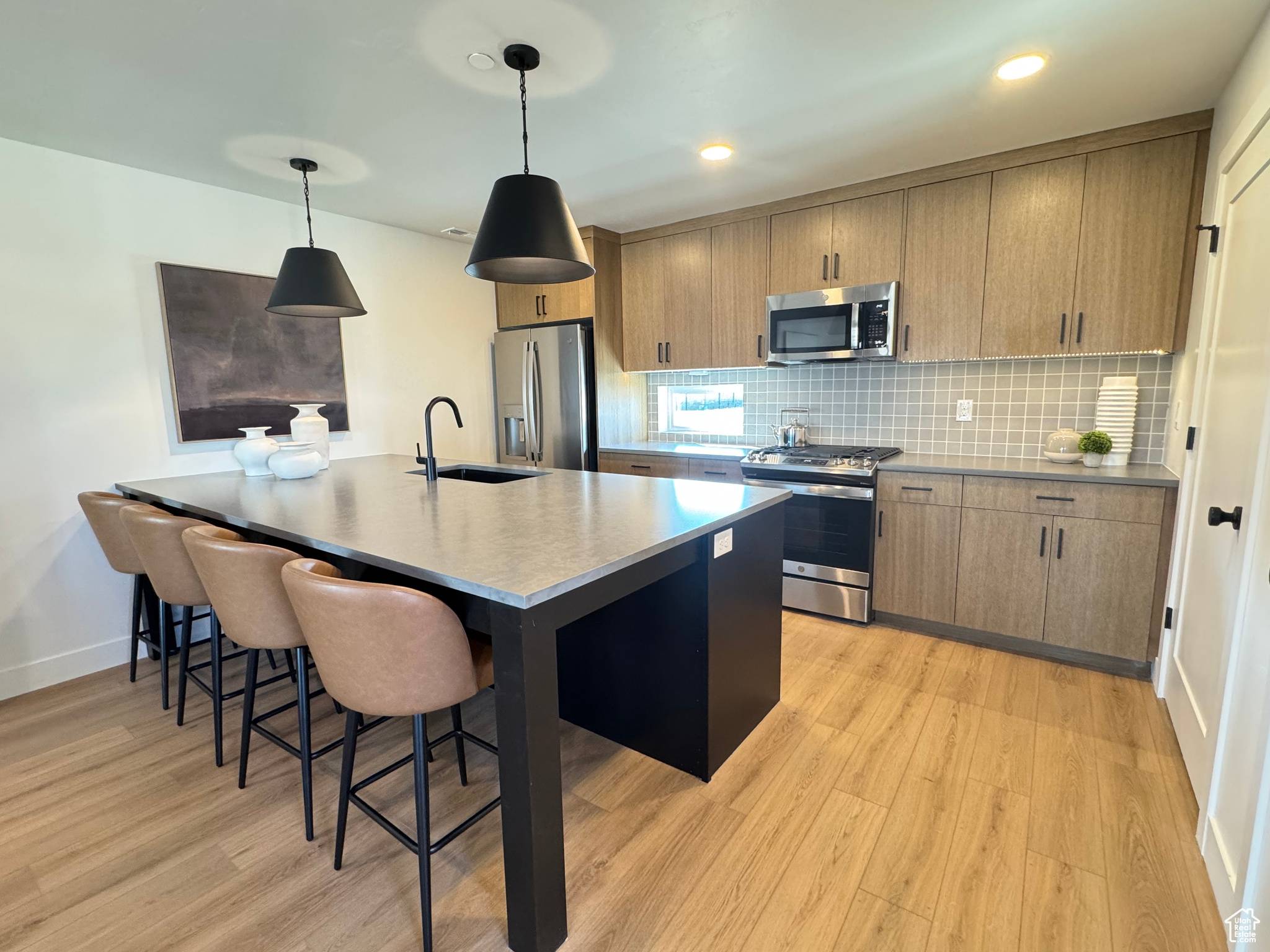 Salt Lake City, UT 84104,1590 S 900 W #704