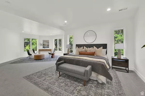 South Ogden, UT 84403,4781 CANTERBURY RD