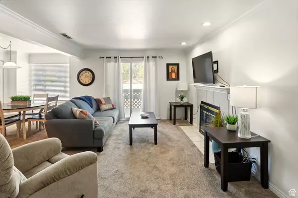 Murray, UT 84107,875 E ARROWHEAD LN S #3