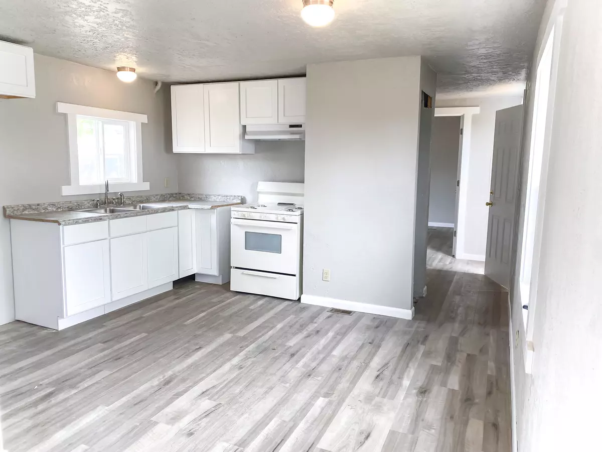 Castle Dale, UT 84513,425 N ESQUIRE PKWY #167
