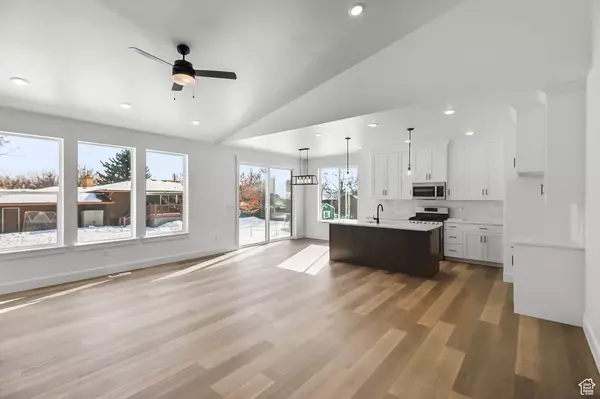 Tremonton, UT 84337,811 E 240 N #15