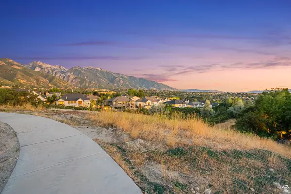 Cottonwood Heights, UT 84121,7913 DANISH PINE LN #1