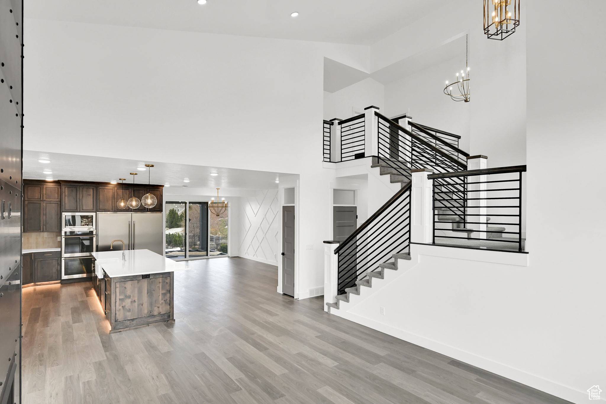 North Ogden, UT 84414,4175 N 100 E