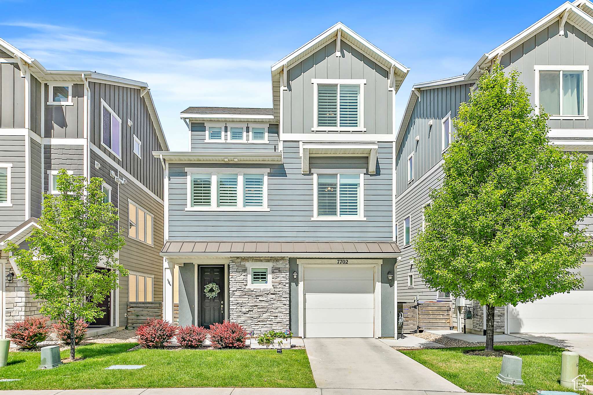 7702 S FOUNDER POINT LN W, Midvale, UT 84047