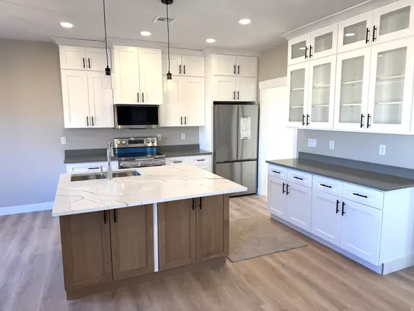 Sigurd, UT 84657,305 E 2690 N