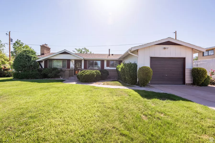 570 N PARKWAY AVE, Tooele, UT 84074