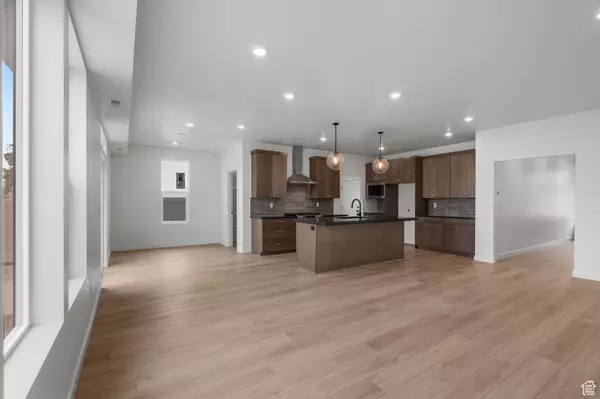 Woods Cross, UT 84087,1088 W AUDREY LN #21