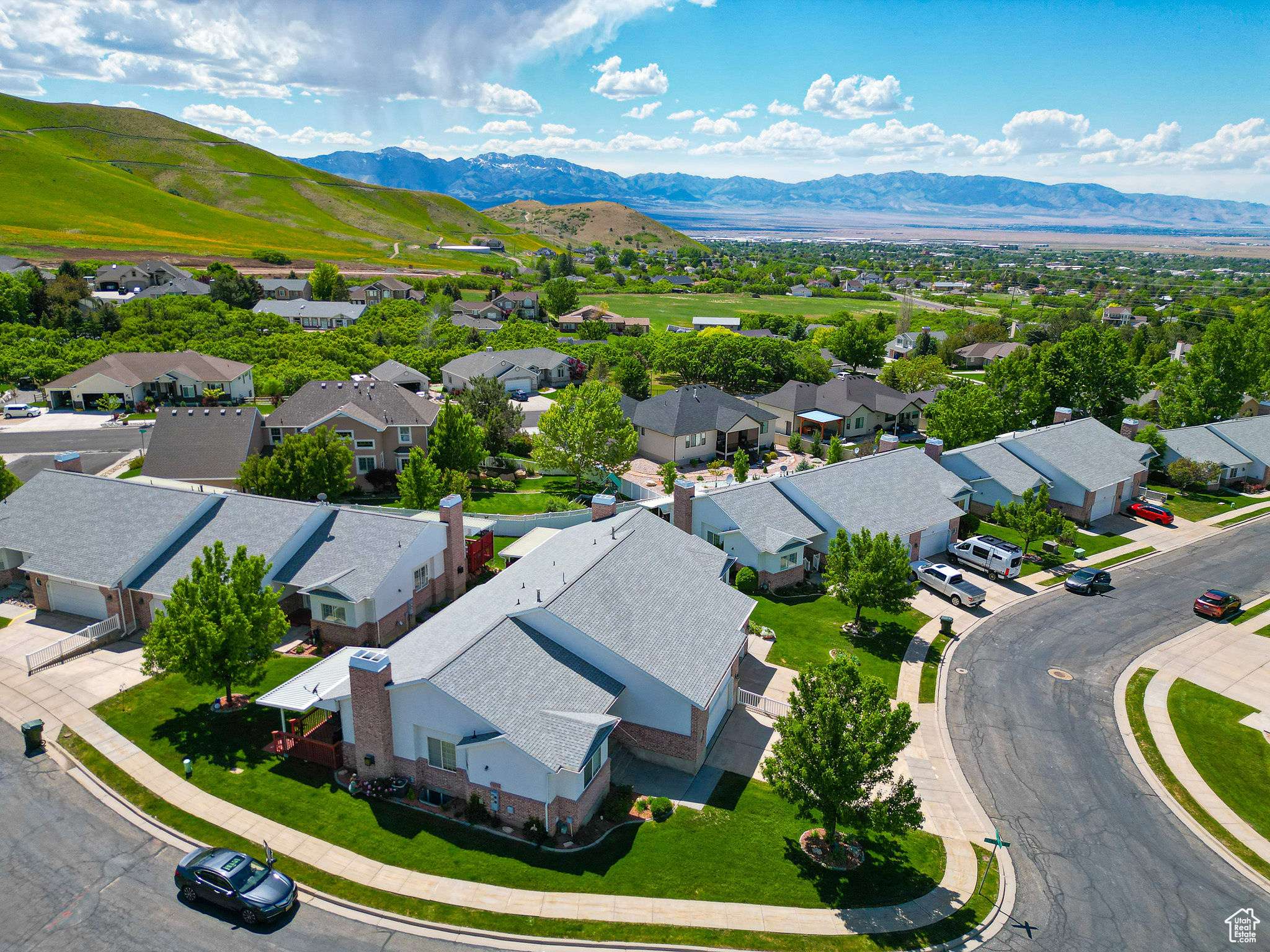 Tooele, UT 84074,584 S OAK LN