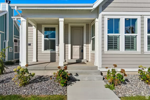 Highland, UT 84003,9857 N FEATHERSTONE DR