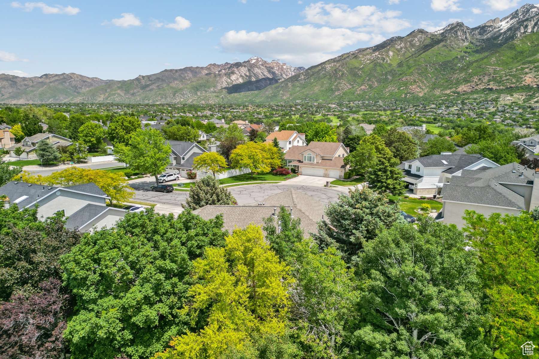 Sandy, UT 84092,12214 S HIDDEN VALLEY RD