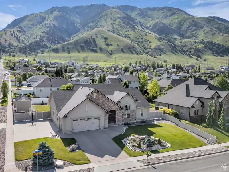 1872 N 1850 E, North Logan, UT 84341