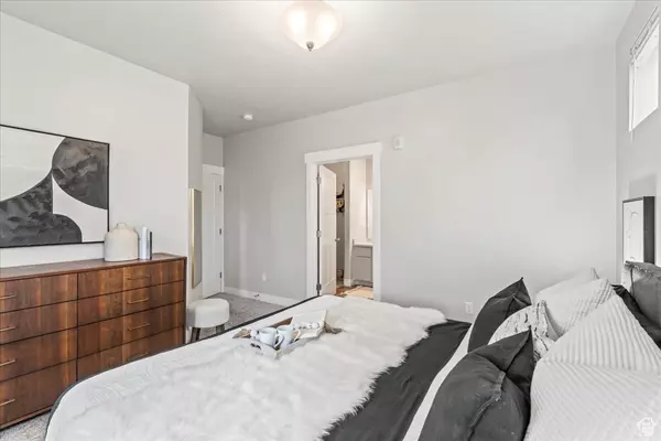 Herriman, UT 84096,4192 W MCKELLEN DR #B2