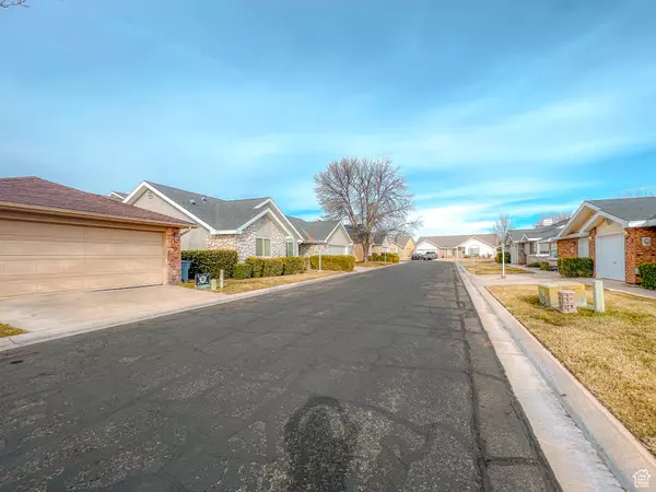 St. George, UT 84770,2051 W CANYON VIEW DR S