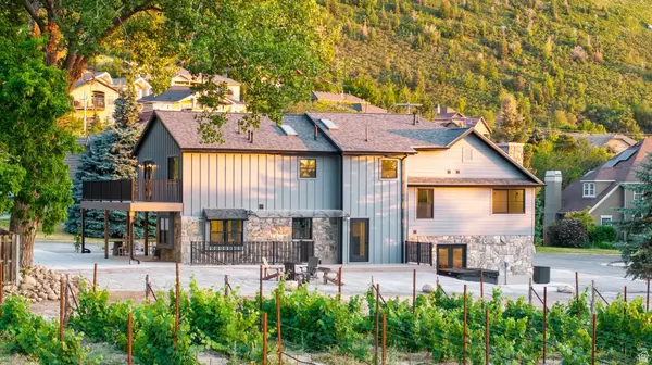 Sandy, UT 84092,3787 E LITTLE COTTONWOOD LN