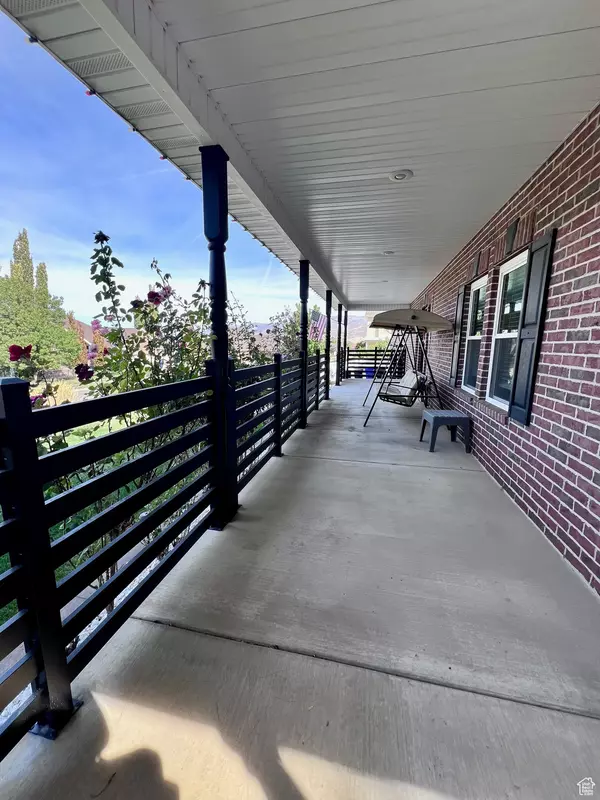 Bountiful, UT 84010,4433 DEVONSHIRE DR W