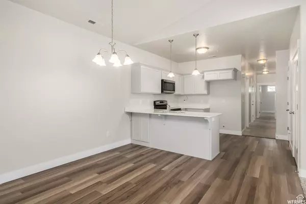 Lehi, UT 84043,3695 W 1850 N #T203