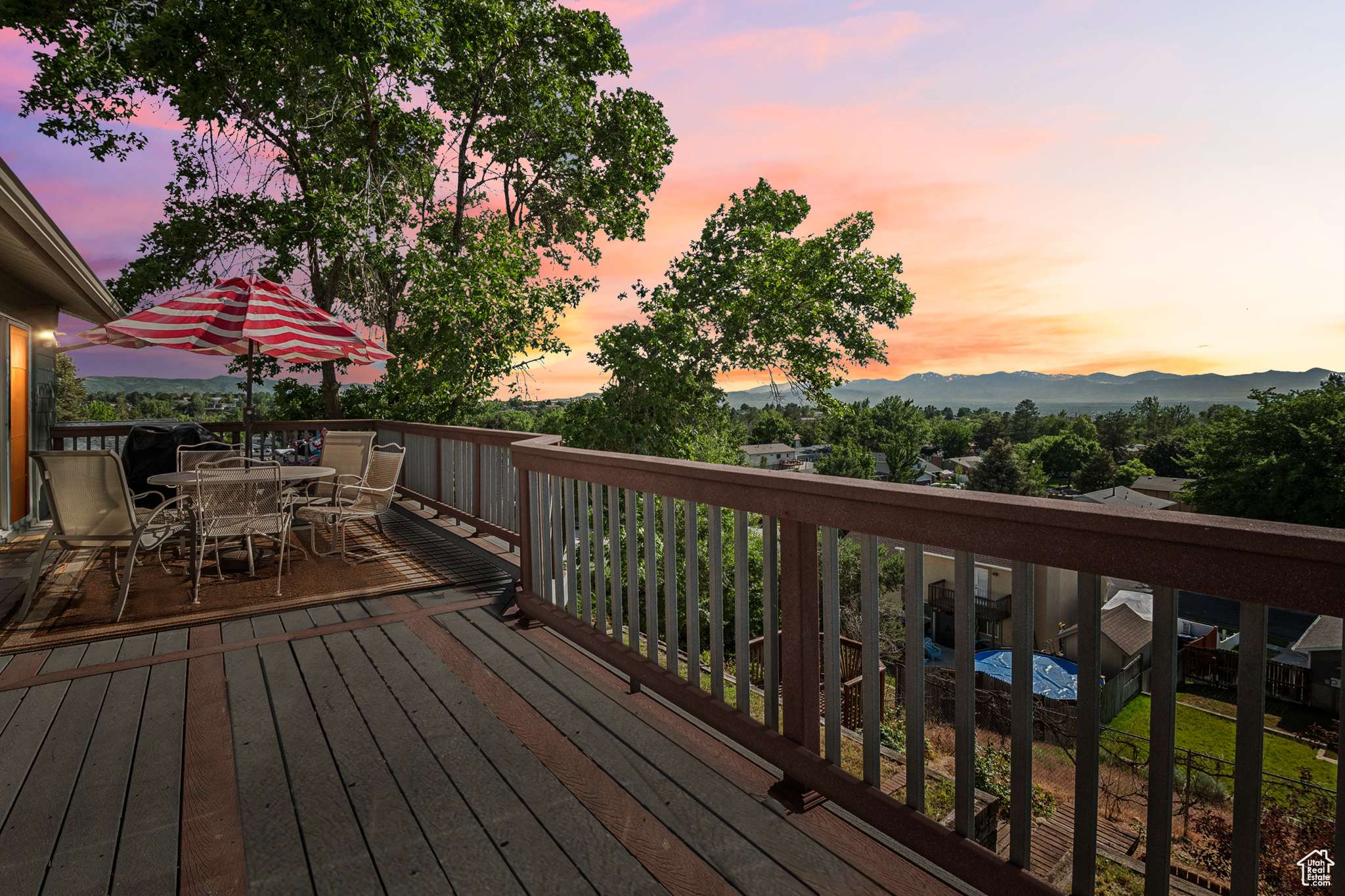 8962 S ALTAIR DR, Sandy, UT 84093