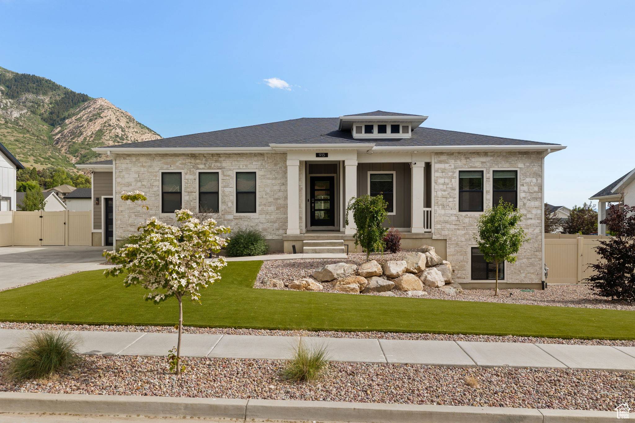 915 E 2100 N, North Ogden, UT 84414
