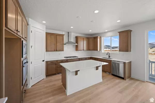 Eagle Mountain, UT 84005,5443 N CLIFFROSE DR #637