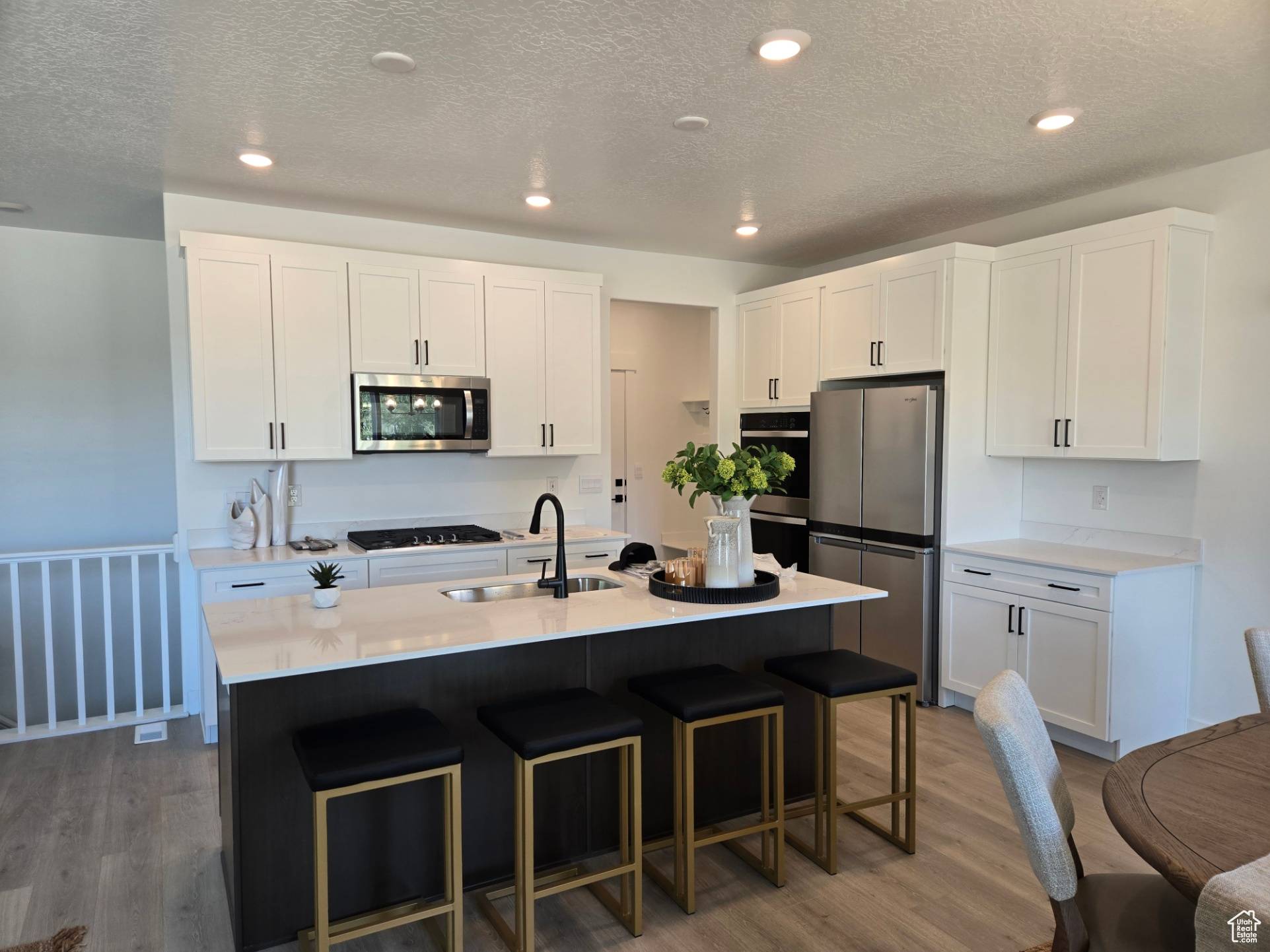 Ogden, UT 84404,4286 W 1600 S #301