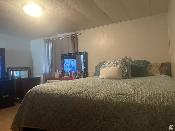 Taylorsville, UT 84123,1001 W FIREWEED DR #221