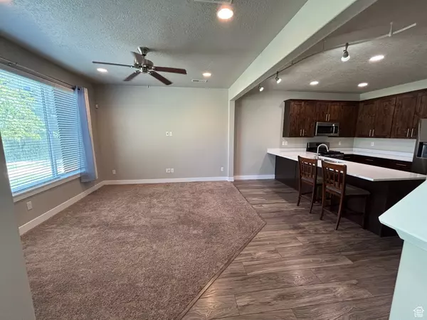 South Jordan, UT 84095,9681 S ZAKRO LN