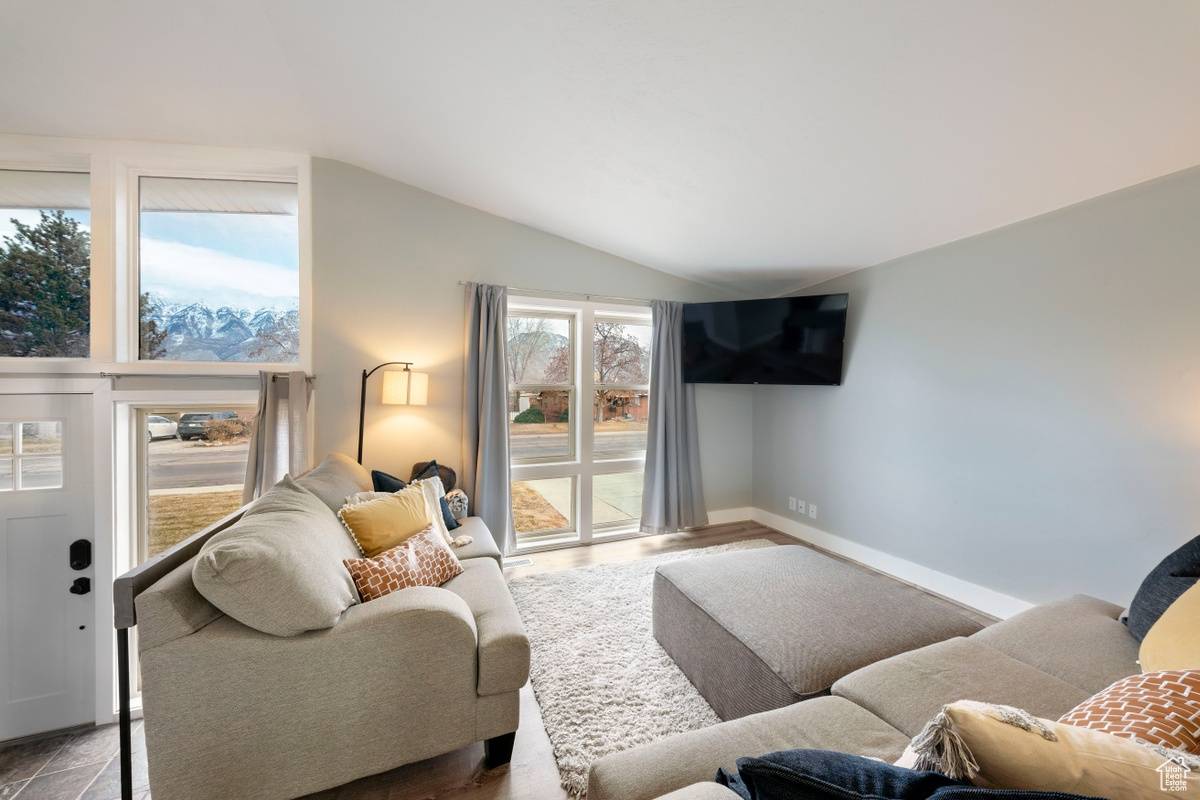 Orem, UT 84058,1532 S 200 E