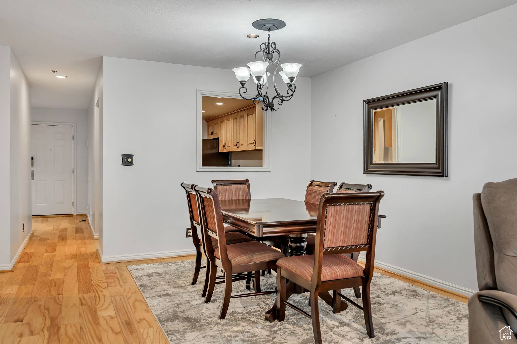 Salt Lake City, UT 84101,48 W 300 S #1803N
