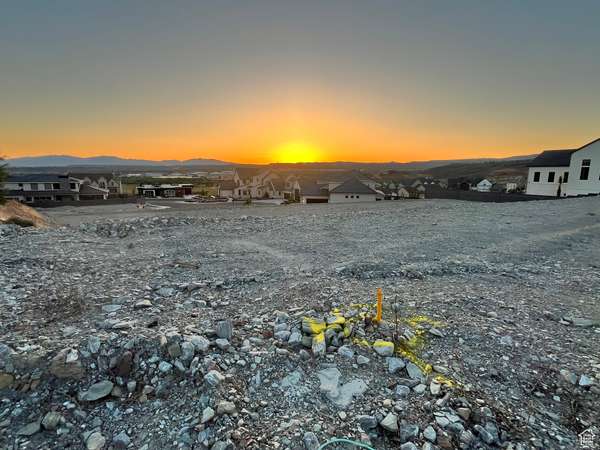 1238 S INDIAN KNOLLS DR E #10, Washington, UT 84780