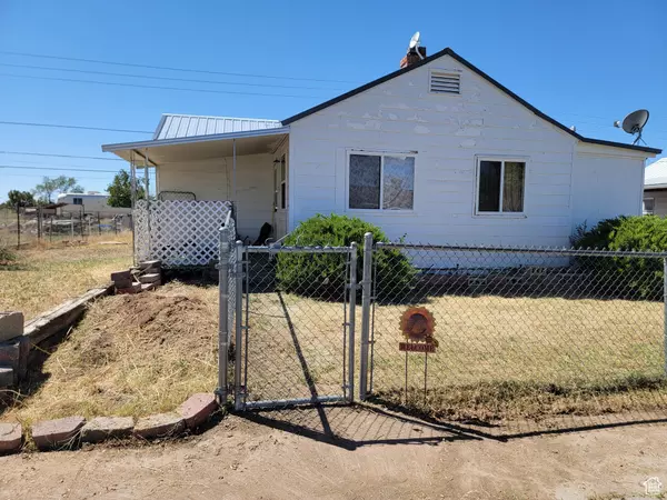 138 W GENEVA DR, East Carbon, UT 84520
