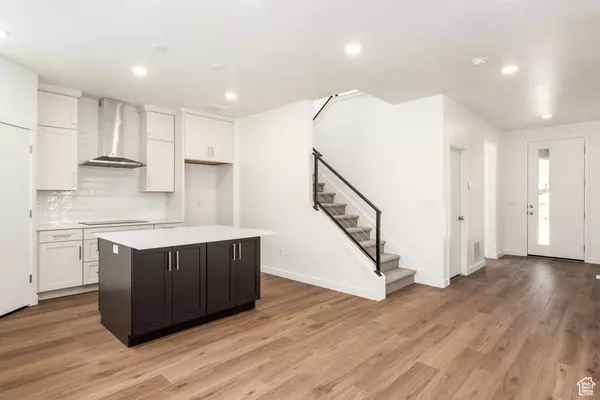 Murray, UT 84123,903 W BULLION ST