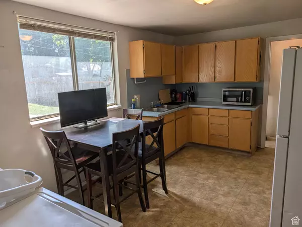 Salt Lake City, UT 84104,459 S GOSHEN ST