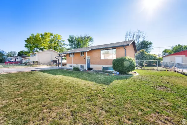 Clinton, UT 84015,1657 N 1500 W