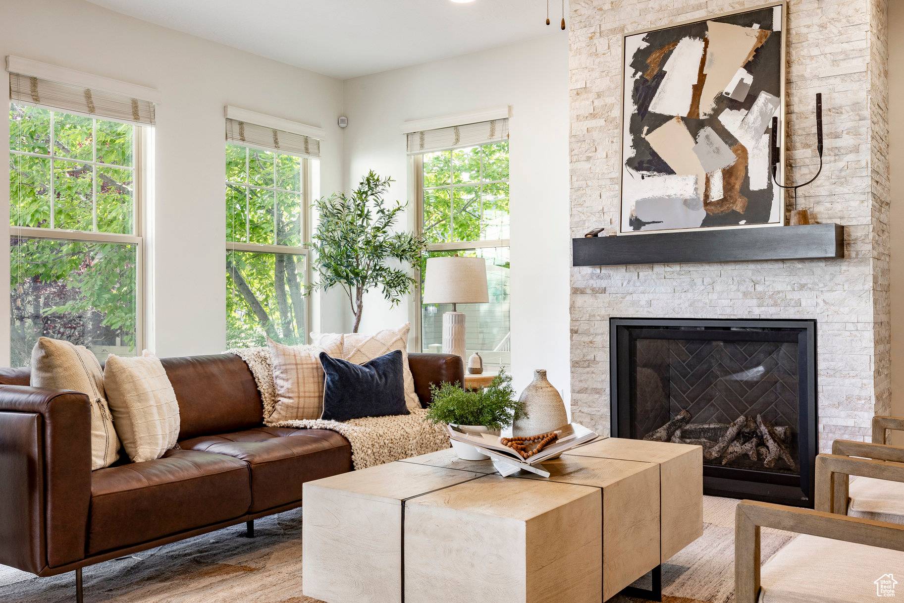 South Jordan, UT 84009,4296 W BELLEVILLE WAY