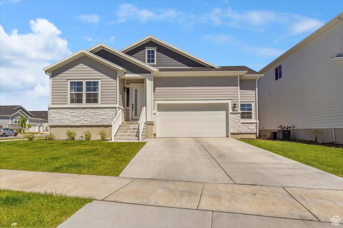 5936 N ANGELS LANDING DR, Mountain Green, UT 84050