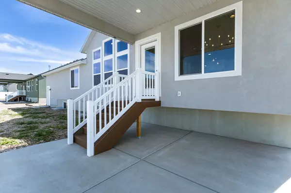 Plain City, UT 84404,3087 N 2875 W #4