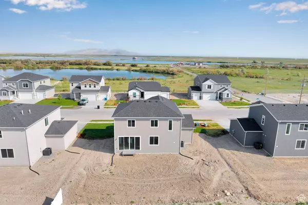 Stansbury Park, UT 84074,437 LEFTY LN #1118