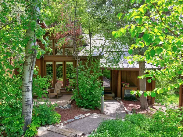 8878 N TIMPHAVEN RD  MAN RD #4, Sundance, UT 84604
