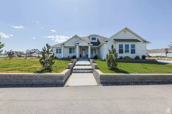 9447 N ARROWHEAD DR, Eagle Mountain, UT 84005