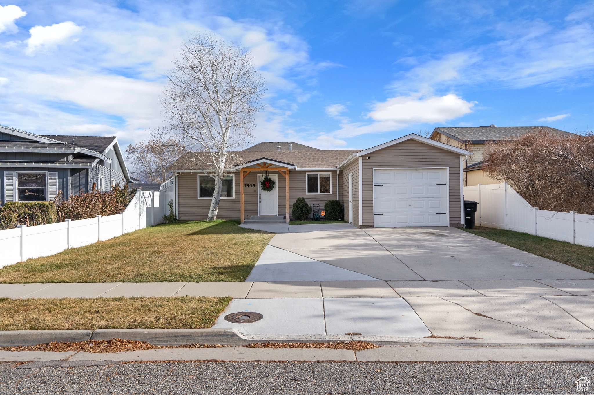 West Jordan, UT 84088,7935 S 2800 W