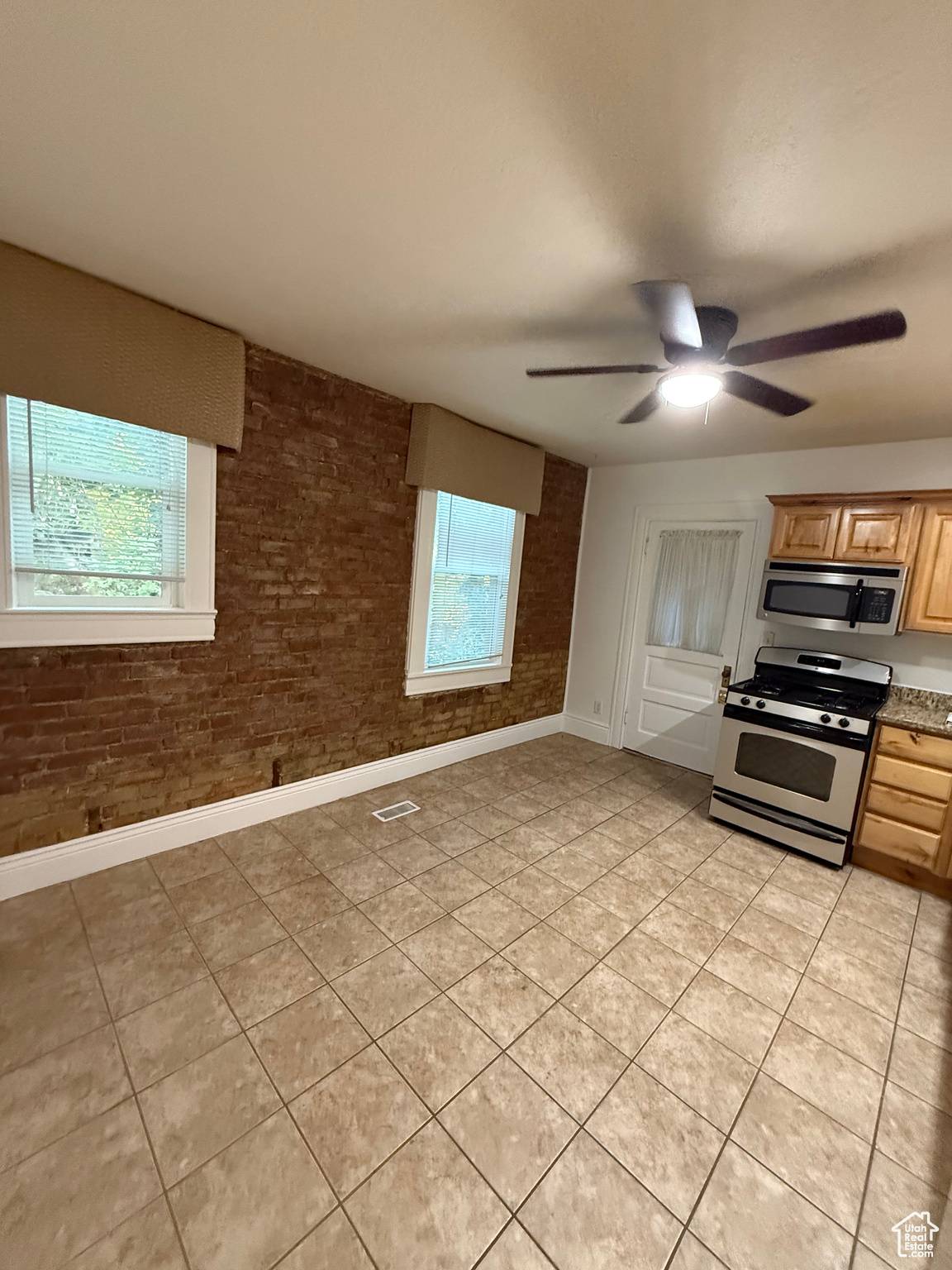 Salt Lake City, UT 84105,1324 S 1000 E #1