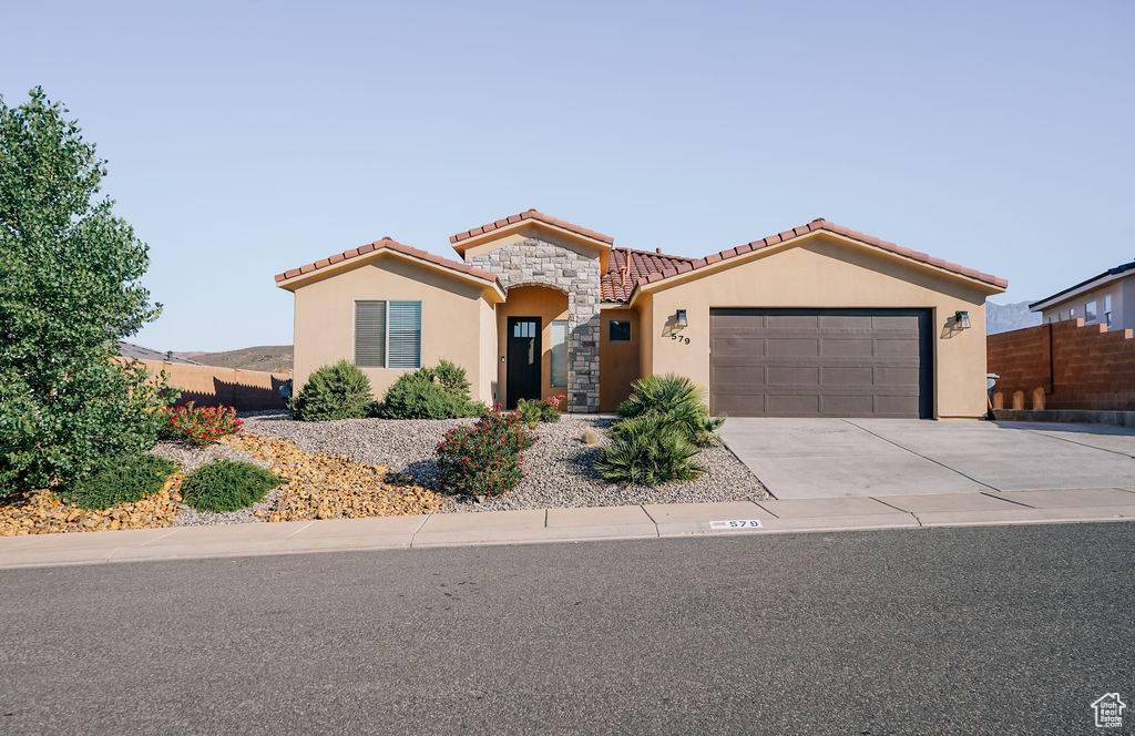 Hurricane, UT 84737,579 N STACI DR