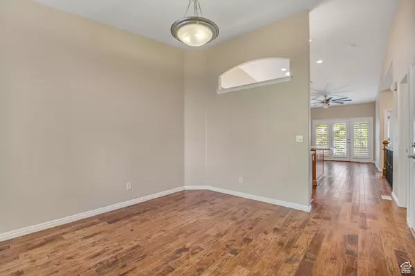 Sandy, UT 84070,9656 VILLA SPRINGS CV