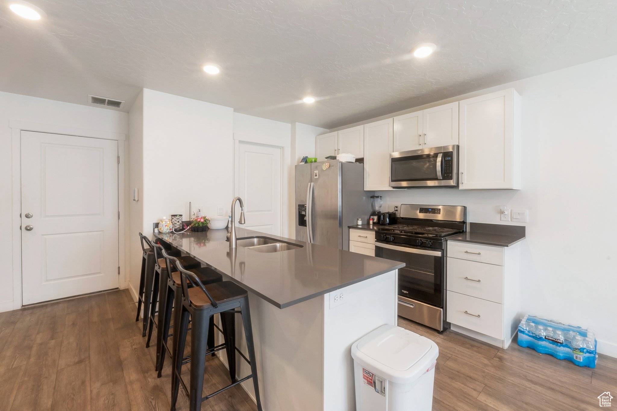 Saratoga Springs, UT 84045,458 N TRIDENT DR