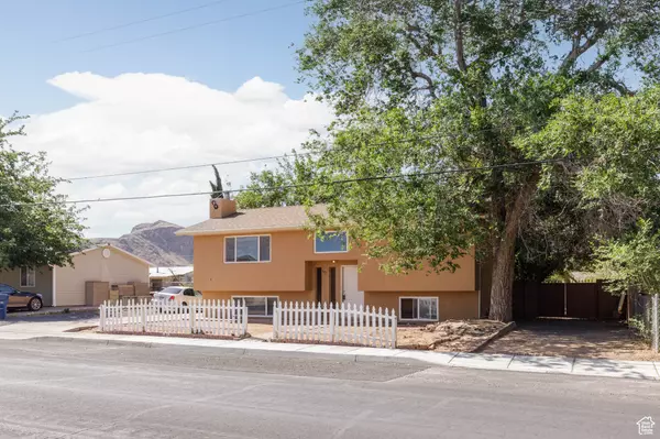 Hurricane, UT 84737,577 W 400 S