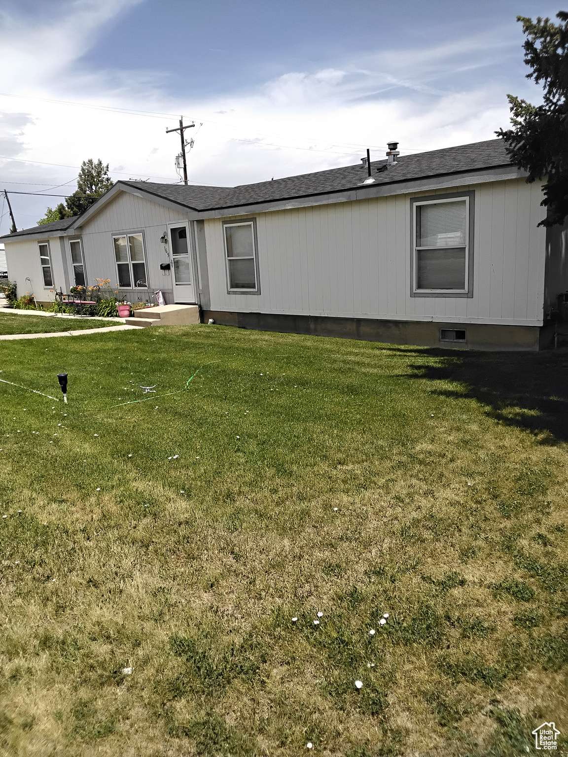 Vernal, UT 84078,165 S 200 CT W
