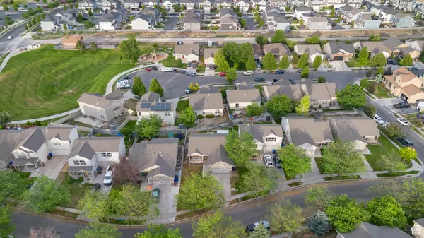 Eagle Mountain, UT 84005,7114 N UTE DR #70