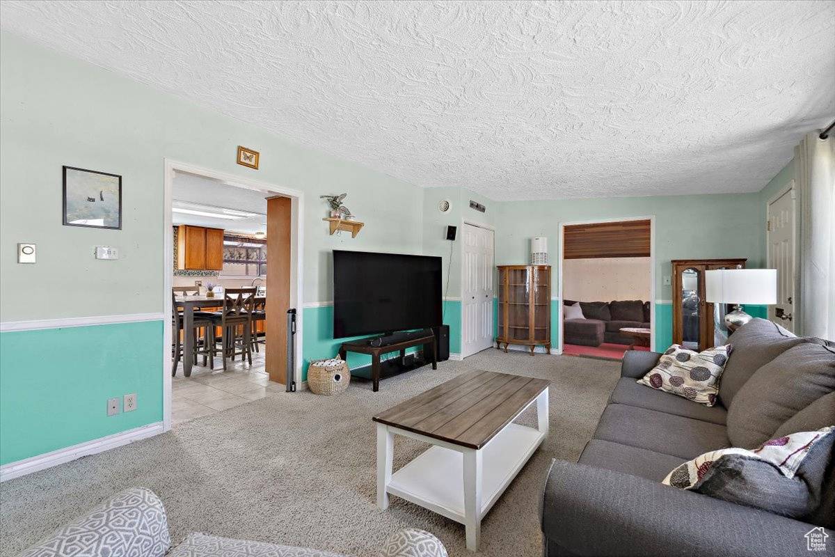 Salt Lake City, UT 84123,1519 W 4180 S