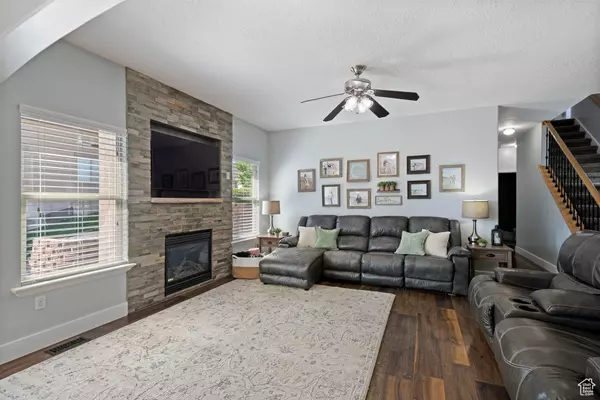 Saratoga Springs, UT 84045,129 WINCHESTER DR
