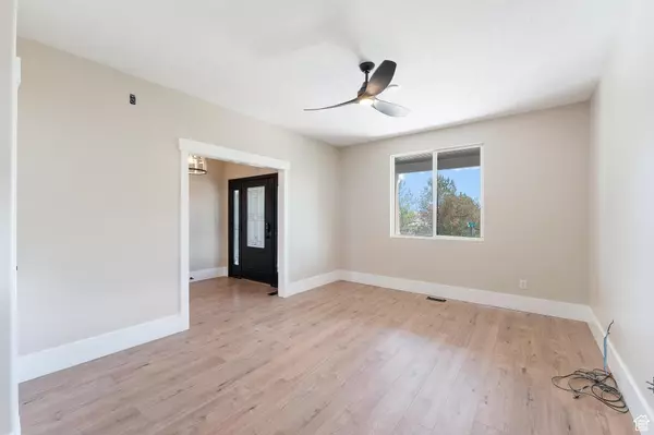 Eagle Mountain, UT 84005,8743 N FRANKLIN DR E